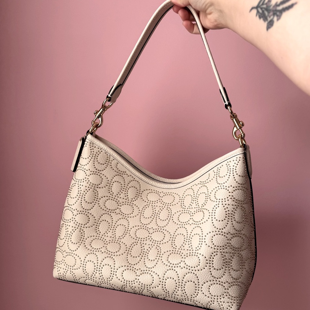 💛 Coach Laurel Bag 💛
